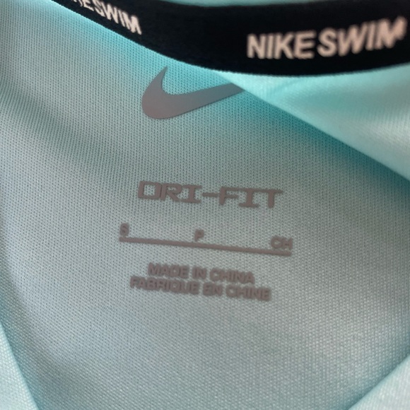 men’s nike teal shirt - Picture 4 of 4